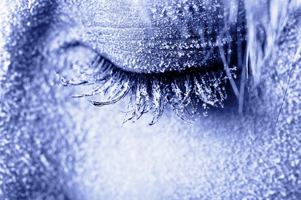 How Lash Extensions React in Different Weather, and How to Care for Them